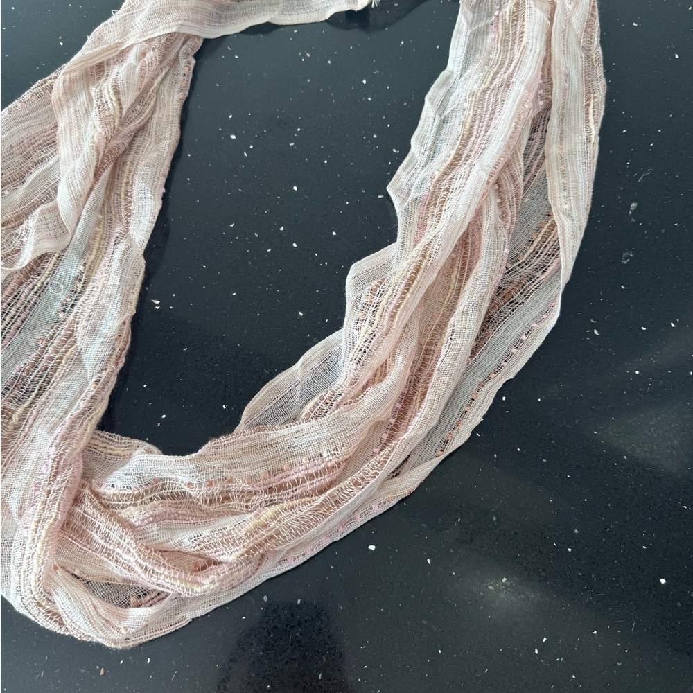 Elegant Pink and White Women's Scarf - Picture 3 of 5